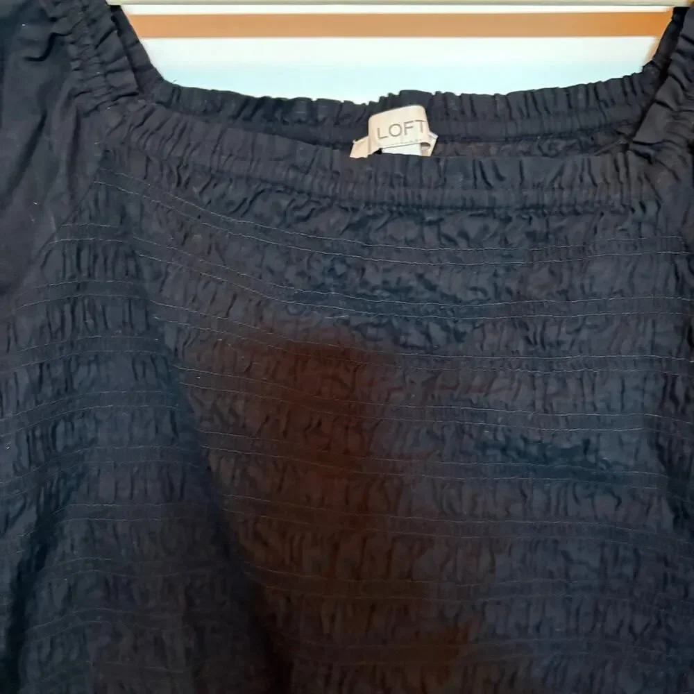 Loft Smocked Top Sz XL